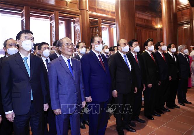 Chủ tịch nước dự Lễ kỷ niệm 60 năm ngày Bác Hồ về thăm quê hương lần thứ 2 Chú thích ảnh