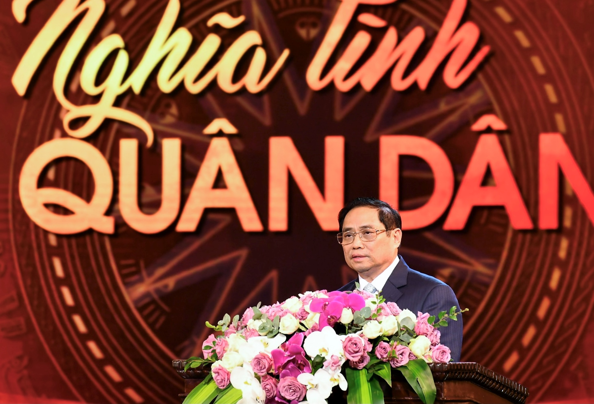 Thủ tướng Phạm Minh Chính: Quân đội phụng sự Nhân dân bằng tất cả tấm lòng và trái tim Thủ tướng Phạm Minh Chính: Quân đội phụng sự Nhân dân bằng tất cả tấm lòng và trái tim