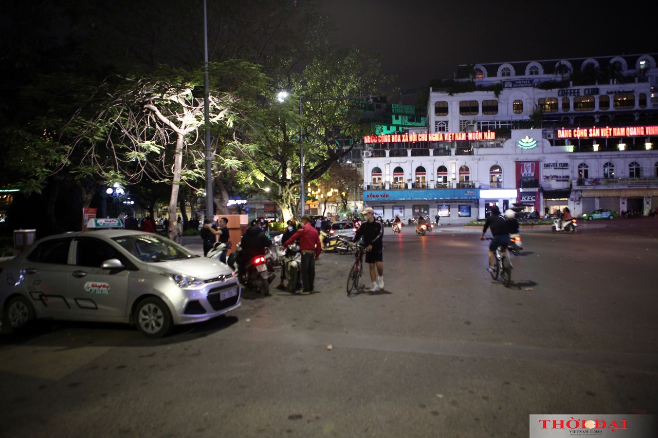Quận Hoàn Kiếm đề xuất mở cửa phố đi bộ Hồ Gươm từ tháng 3 Quận Hoàn Kiếm đề xuất mở cửa phố đi bộ Hồ Gươm từ tháng 3