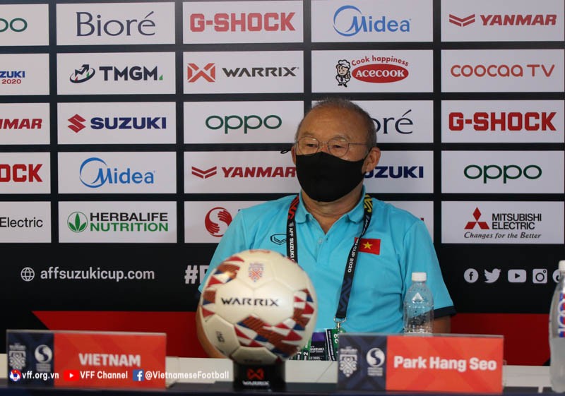 HLV Park Hang-seo phát biểu sau trận thua Thái Lan HLV Park Hang-seo phát biểu sau trận thua Thái Lan