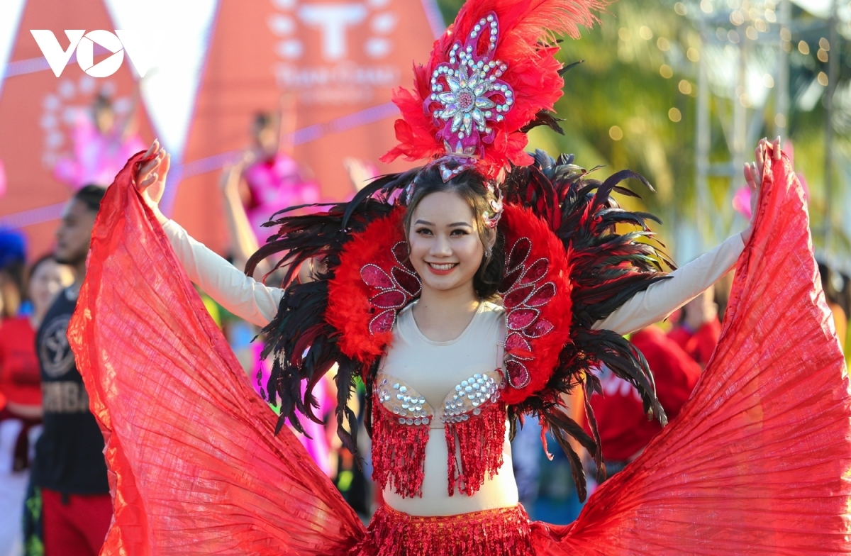 Winter carnival excites crowds in Quang Ninh province Winter carnival excites crowds in Quang Ninh province