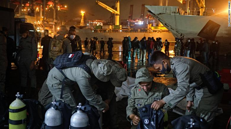 indonesian plane crashes after taking off