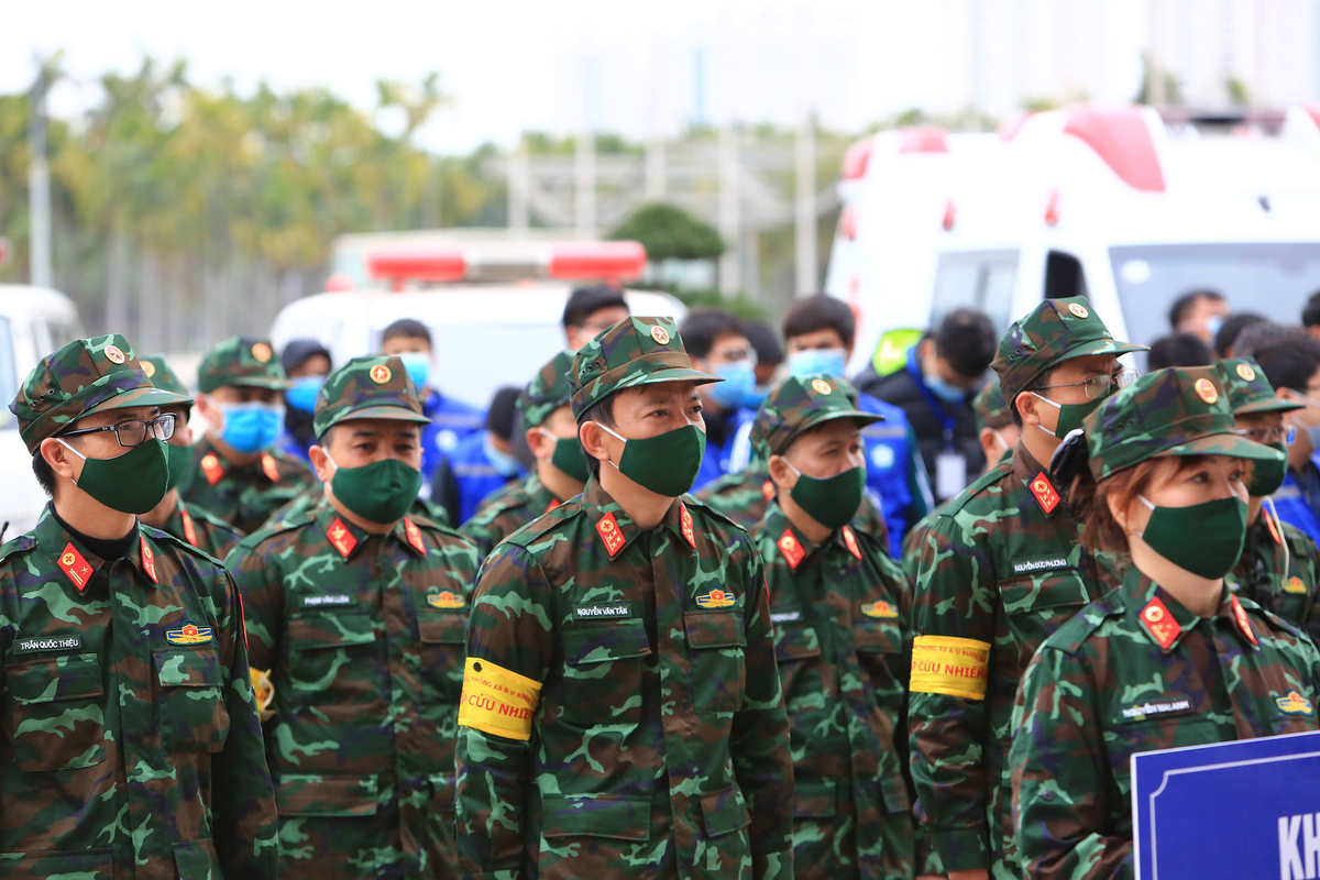 Medical forces conduct drill to serve 13th National Party Congress Medical forces conduct drill to serve 13th National Party Congress