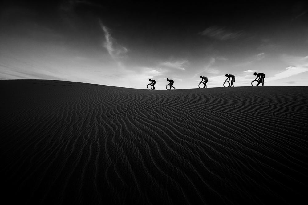 Two Vietnamese photographers claim prizes at Int’l Monochrome Awards 2020 Two Vietnamese photographers claim prizes at Int’l Monochrome Awards 2020