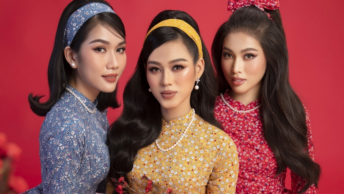 Top 3 Miss Vietnam 2020 show off beauty in Tet photoshoots