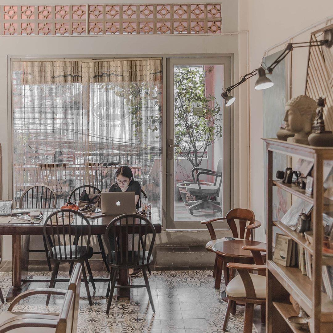 Coffee shops with retro decorations for nostalgia-seekers in Saigon Cafes with retro decorations for nostalgia-seekers in Saigon