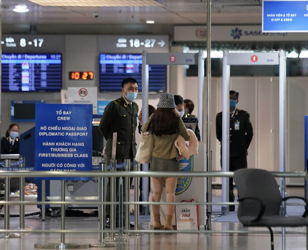 Tan Son Nhat airport’s international terminal unprecedentedly deserted due to Covid-19 Tan Son Nhat int'l airport unprecedentedly deserted due to Covid-19