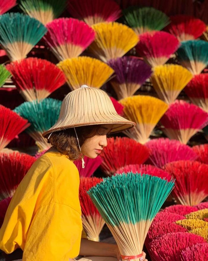 Hue’s traditional craft villages turn colorful as Tet approaches Hue’s traditional craft villages turn colorful as Tet approaches