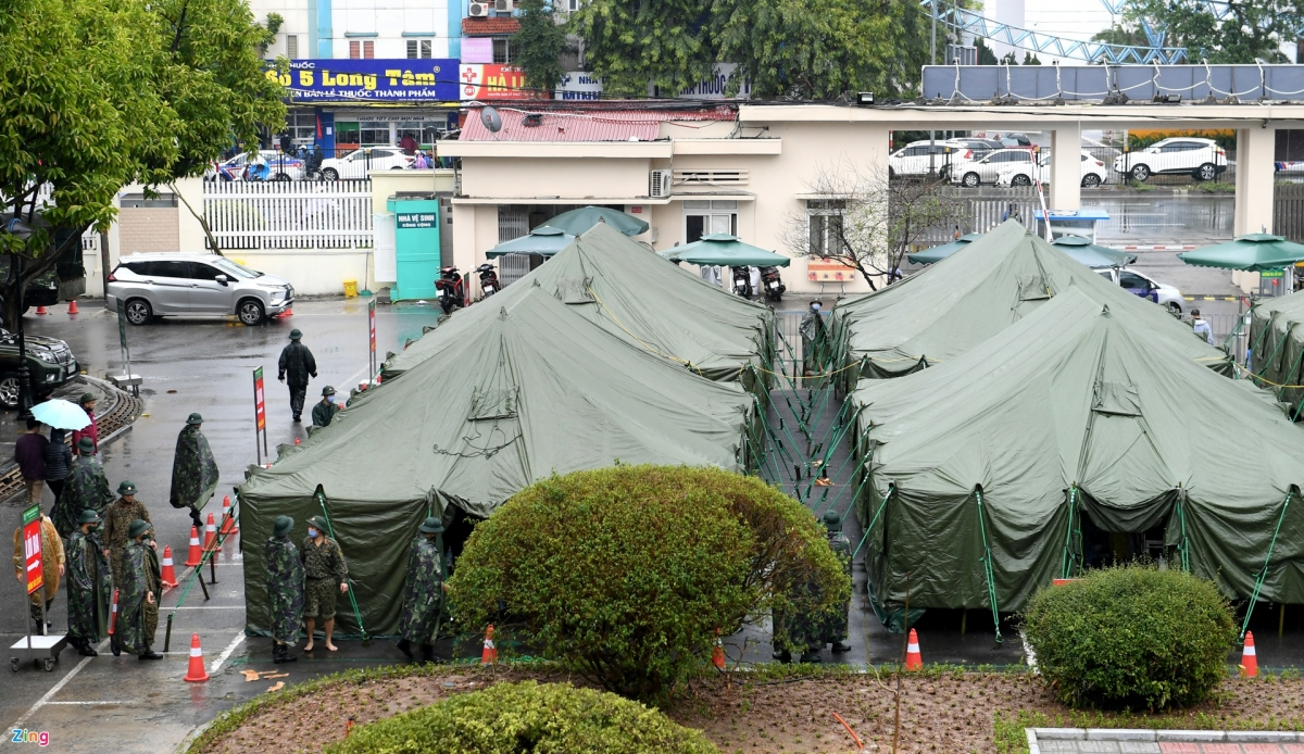 Covid-19 field hospital established in only four hours in Hanoi Covid-19 field hospital established in only four hours in Hanoi