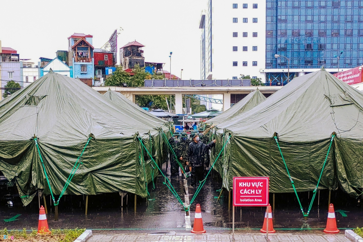 Covid-19 field hospital established in only four hours in Hanoi Covid-19 field hospital established in only four hours in Hanoi