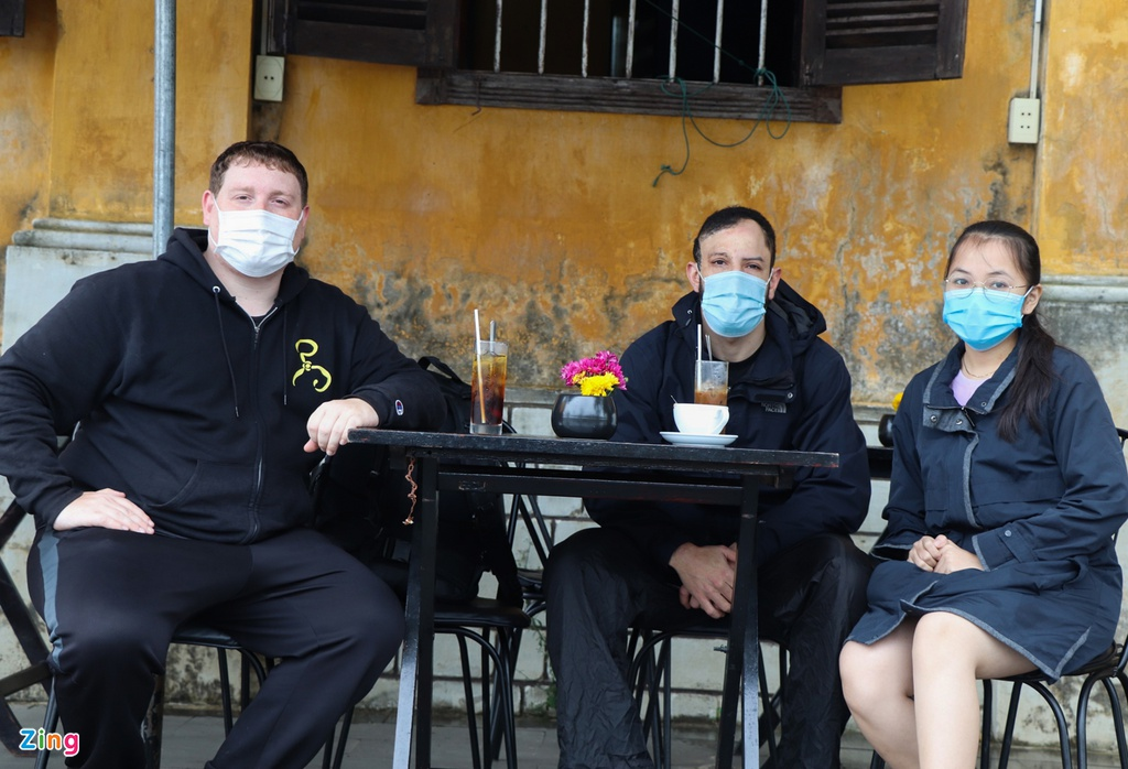 hoi an ancient town desolated ahead of tet due to covid 19