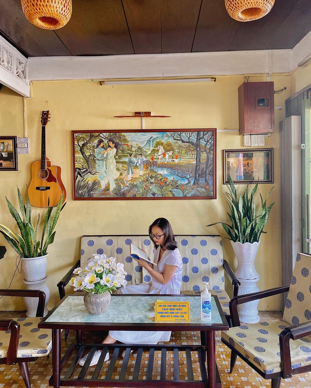 Three cafes attracting youngsters in Hue Three cafes attracting youngsters in Hue