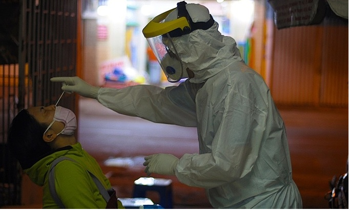 all foreign experts entering ho chi minh city retest negative for covid 19