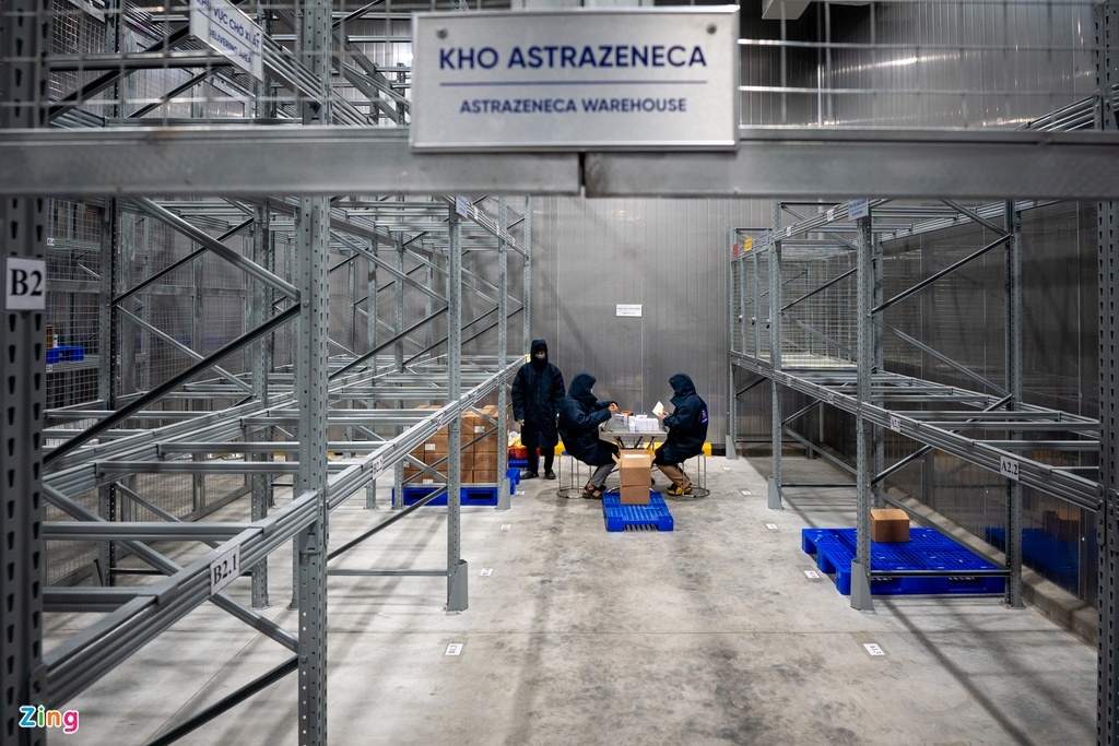 A close look at AstraZeneca Covid-19 vaccine at cold storages in HCMC