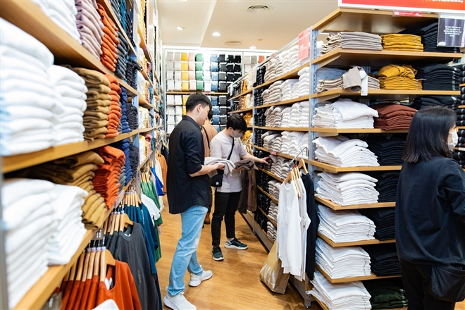 Vietnamese retail market: A US$200 billion “Gold mine” that international brands are craving for 2612-3