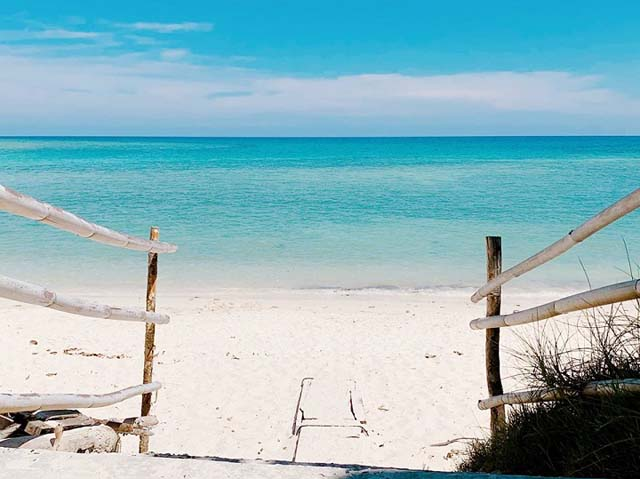 Top 5 stunning beaches in Con Dao to relish this summer Top 5 stunning beaches in Con Dao to relish this summer