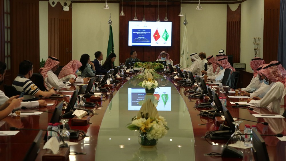 Vietnamese Ambassador to Saudi Arabia visits, works, promotes trade and investment in Qassim province Vietnamese Ambassador to Saudi Arabia visits, works, promotes trade and investment in Qassim province