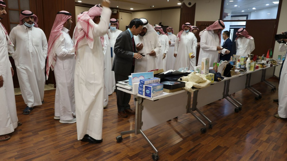 Vietnamese Ambassador to Saudi Arabia visits, works, promotes trade and investment in Qassim province Vietnamese Ambassador to Saudi Arabia visits, works, promotes trade and investment in Qassim province
