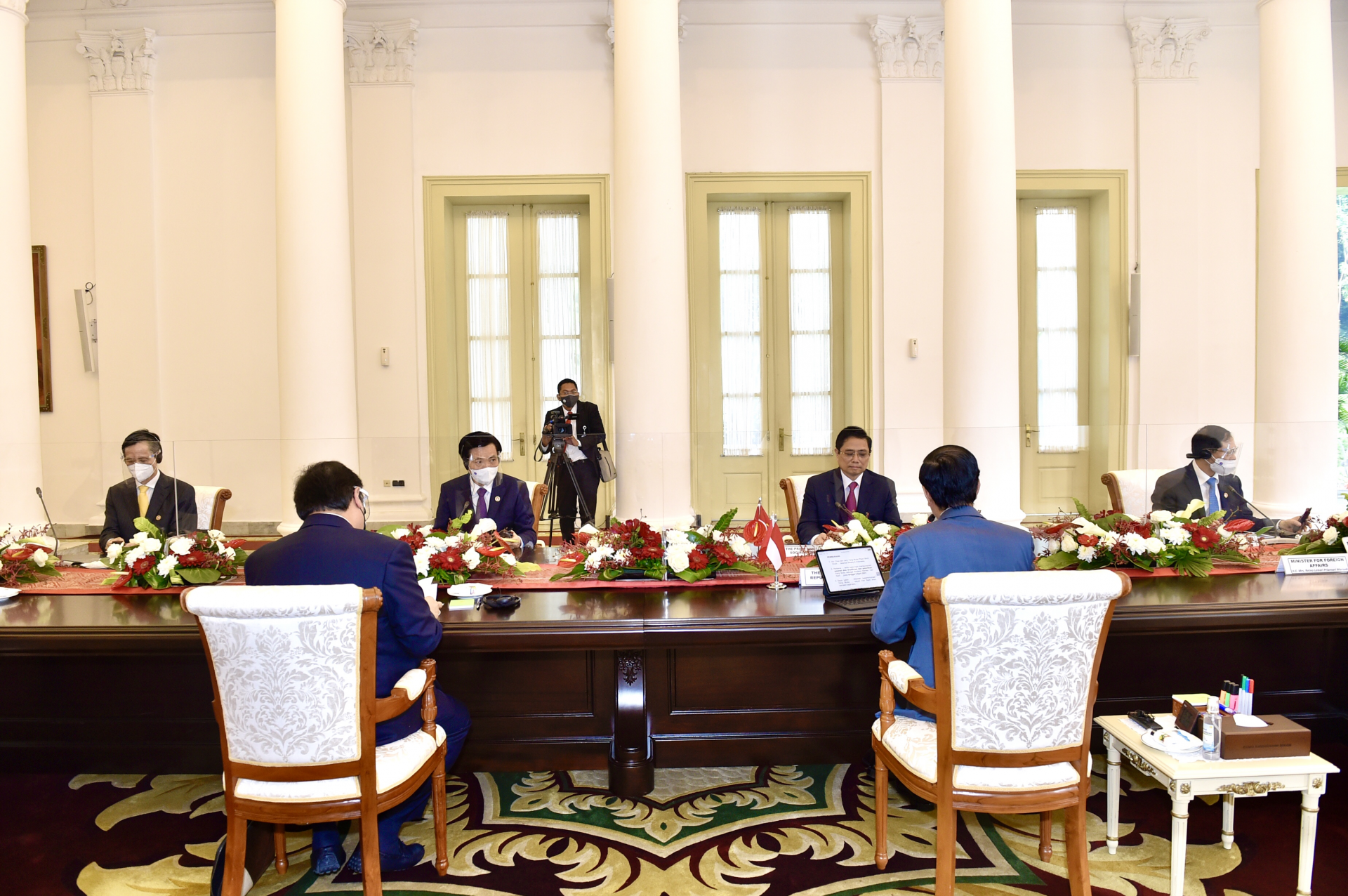 Vietnamese Prime Minister Holds Talks With Indonesian President Ahead of Regional Leaders’ Meeting Vietnamese Prime Minister Holds Talks With Indonesian President Ahead of Regional Leaders’ Meeting