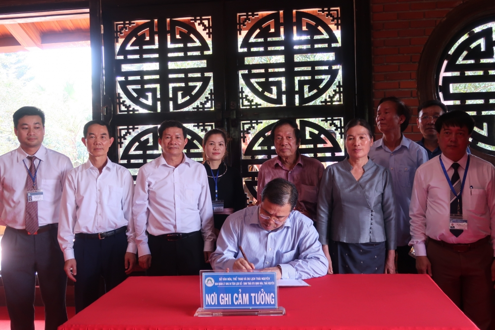 Vietnam’s Northern province and Laos seek cooperation in various fields Vietnam’s Northern province and Laos seek cooperation in various fields