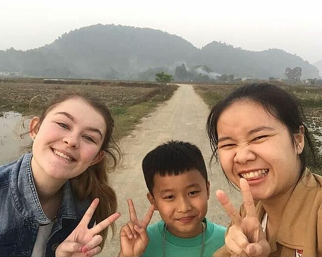 Foreigners yearn for returning to Vietnam after getting vaccinated Foreigners yearn for returning to Vietnam after getting vaccinated
