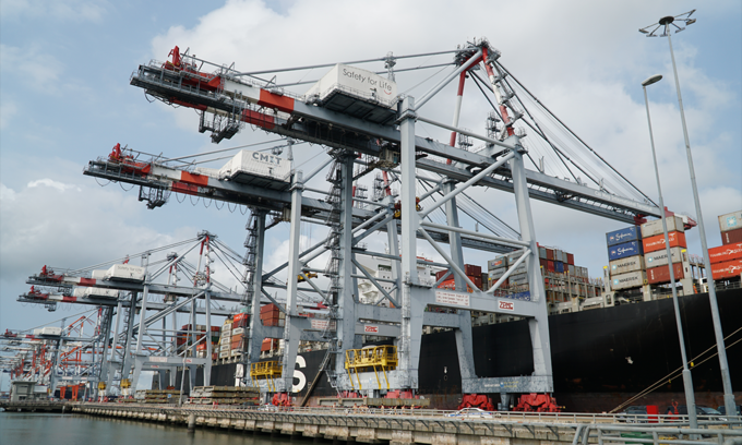 Vietnam’s exports to U.S surge 50% in first four months of 2021 Vietnam’s exports to U.S surge 50% in first four months of 2021