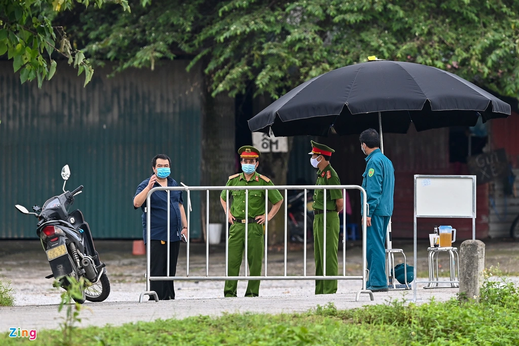 Hanoi frontline hospital in Covid-19 fight put under lockdown Hanoi frontline hospital in Covid-19 fight put under lockdown