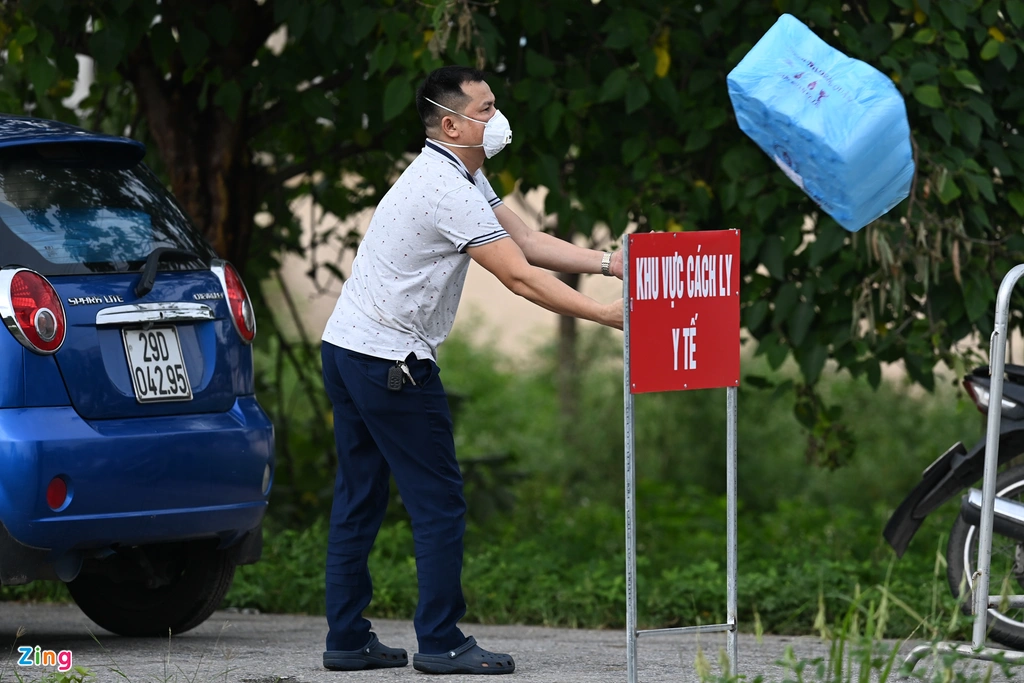 Hanoi frontline hospital in Covid-19 fight put under lockdown Hanoi frontline hospital in Covid-19 fight put under lockdown