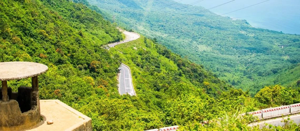 Hai Van Pass named among world's most beautiful drives Hai Van Pass named among world's most beautiful drives