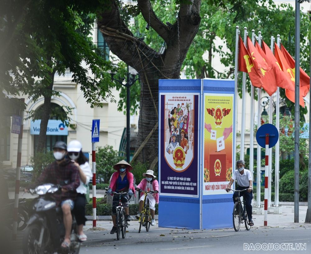 Hanoi streets radiantly decorated ahead of Elections In Photos and video: Hanoi streets radiantly decorated ahead of Elections