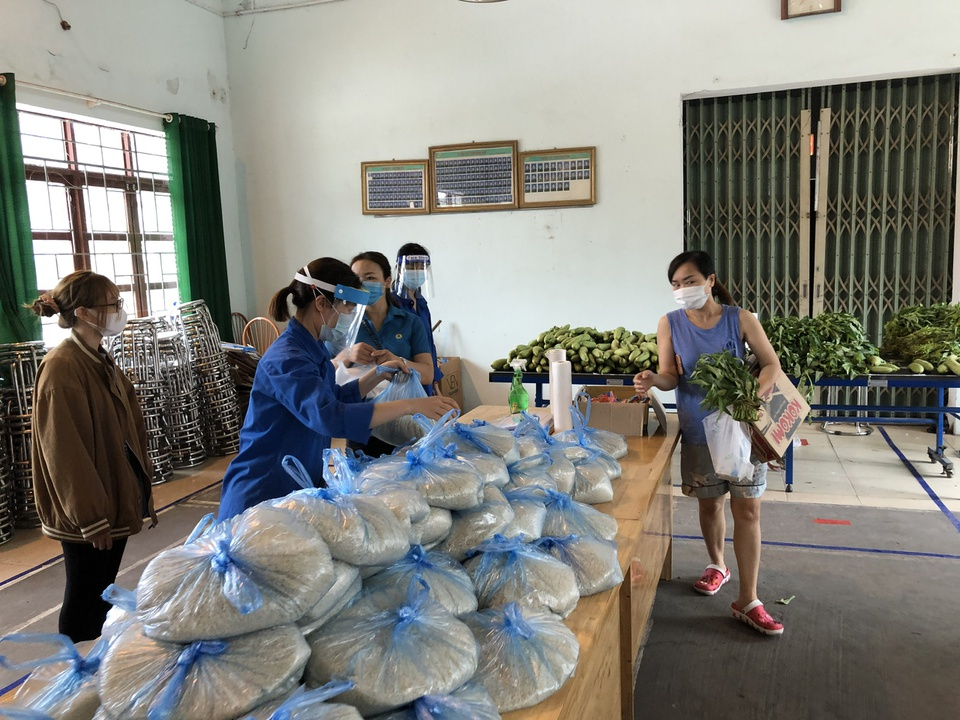 'Zero dong supermarket' in Bac Giang coronavirus hotspot 'Zero dong supermarket' provides essentials in Bac Giang coronavirus hotspot