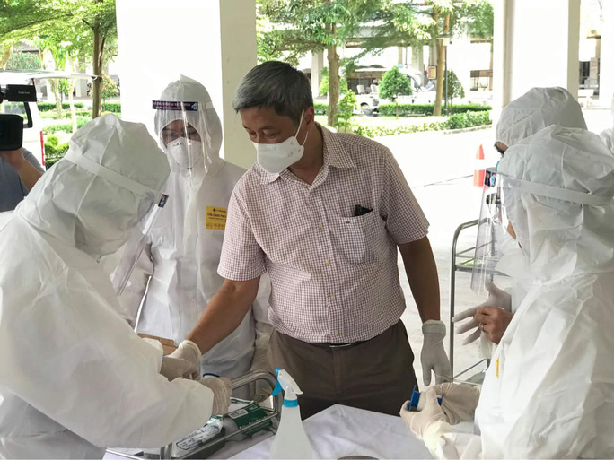 In Photos: Workers in Bac Ninh, Bac Giang provinces receive Covid-19 vaccine In Photos: Workers in Bac Ninh, Bac Giang provinces receive Covid-19 vaccine