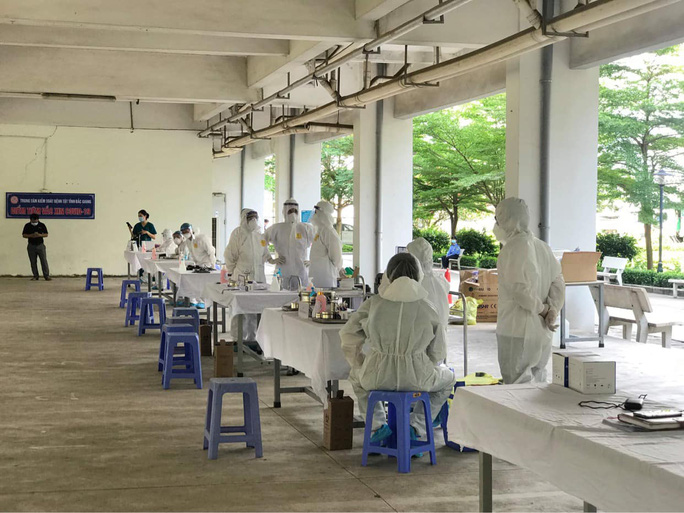 In Photos: Workers in Bac Ninh, Bac Giang provinces receive Covid-19 vaccine In Photos: Workers in Bac Ninh, Bac Giang provinces receive Covid-19 vaccine