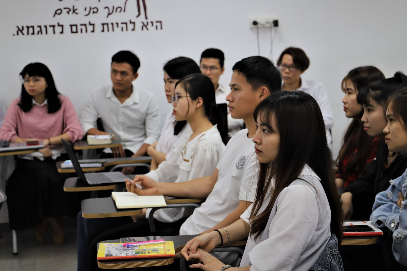 Vietnamese Embassy in Israel visits, encourages trainees post-conflict Vietnamese Embassy in Israel visits, encourages trainees post-conflict
