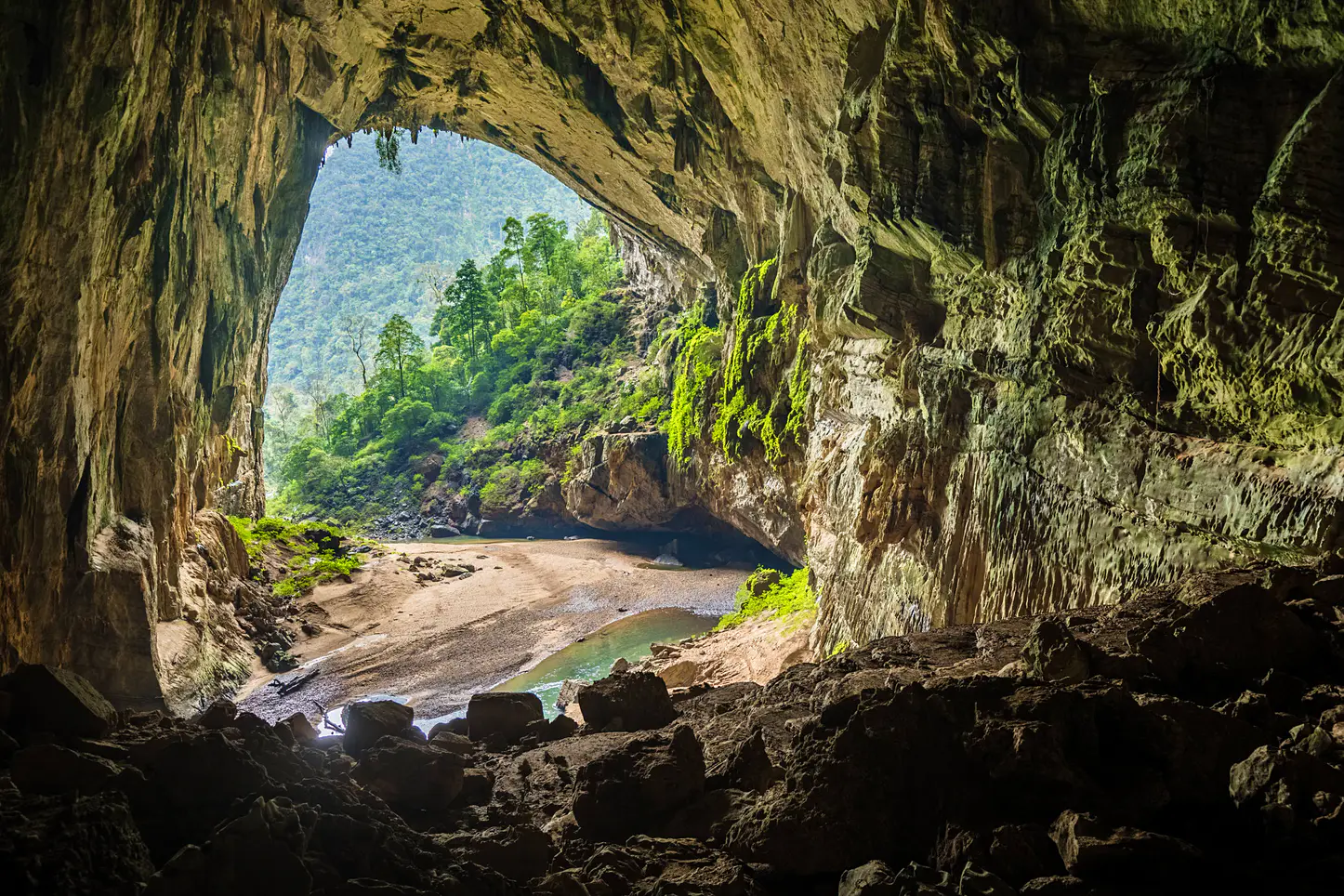 Son Doong continues to be honored the world’s most majestic cave by Insider son doong continues to be honored the worlds most majestic cave by insider
