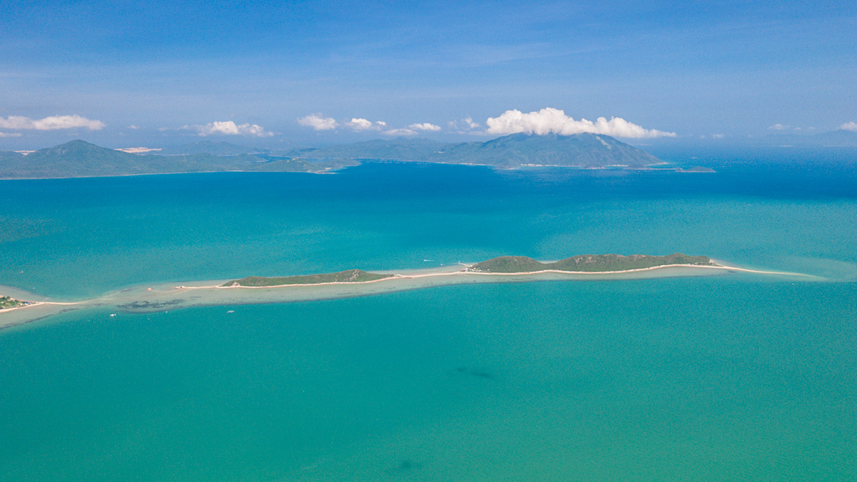 Breath-taking bird-eye view of Khanh Hoa - Phu Yen route Breath-taking bird-eye view of Khanh Hoa - Phu Yen route