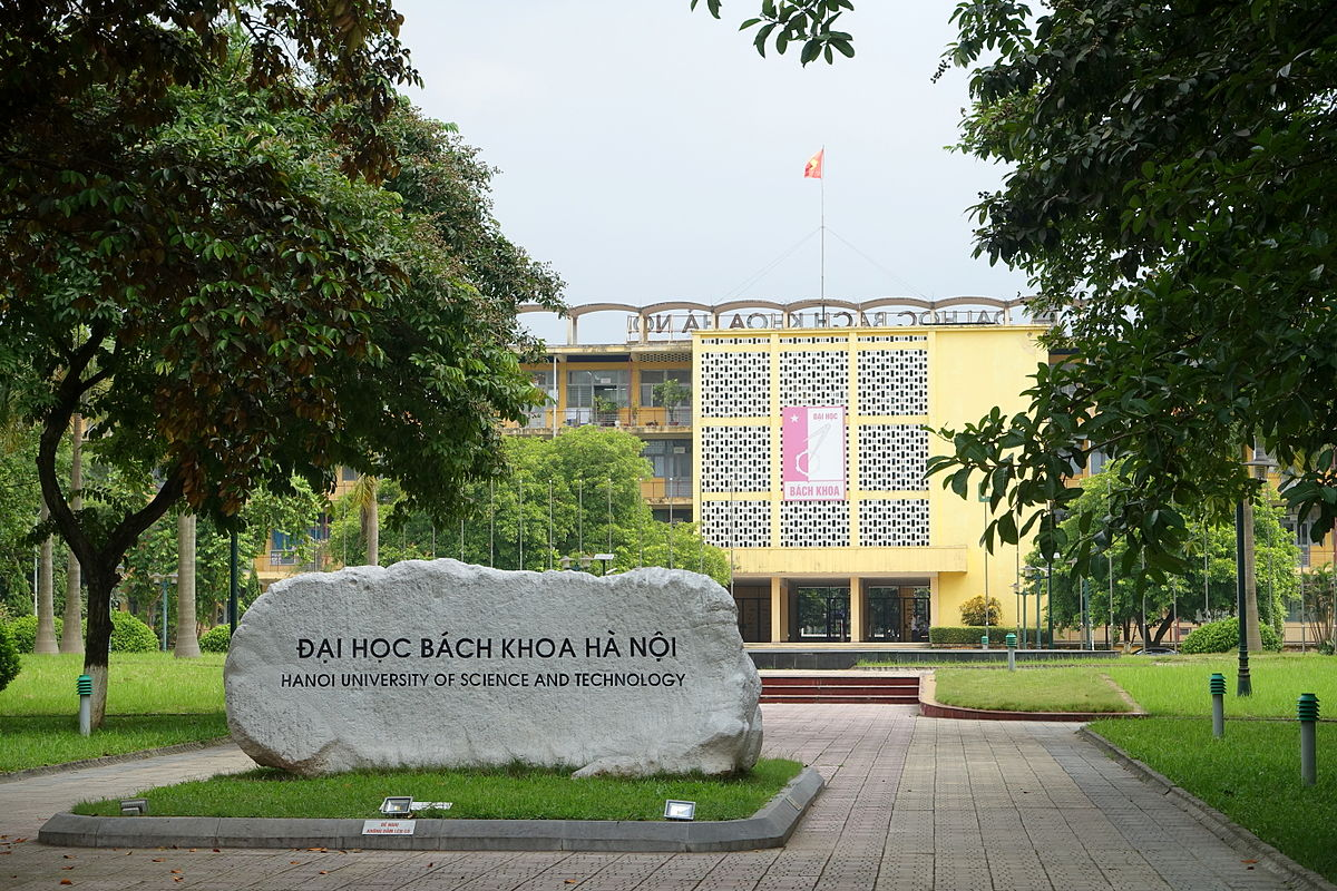 Two Vietnamese universities enter QS global rankings' top 1000 Two Vietnamese universities enter QS global rankings' top 1000