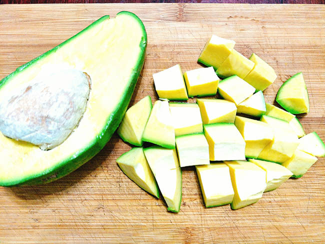 Easy-to-follow recipe for sweet avocado soup - Vietnamese Cuisine Easy-to-follow recipe for sweet avocado soup - Vietnamese Cuisine