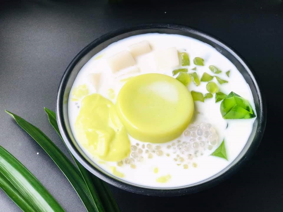 Easy-to-follow recipe for sweet avocado soup - Vietnamese Cuisine Easy-to-follow recipe for sweet avocado soup - Vietnamese Cuisine