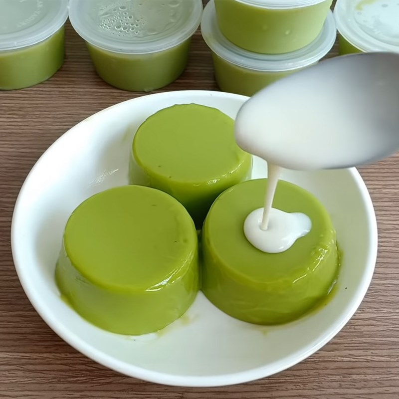 Easy-to-follow recipe for sweet avocado soup Easy-to-follow recipe for sweet avocado soup