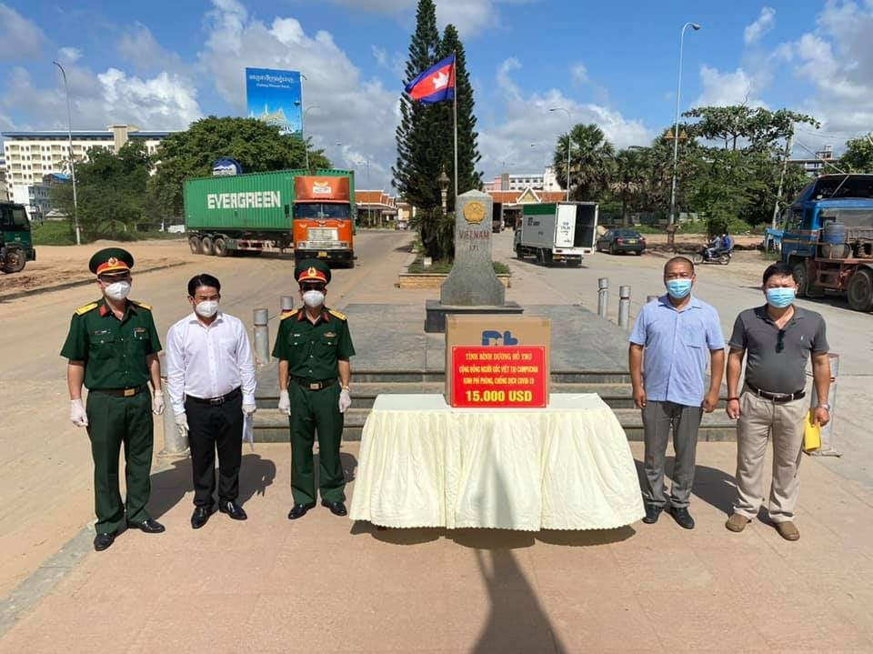 Vietnam’s localities support Vietnamese Cambodians in Covid-19 fight Vietnam’s localities support Vietnamese Cambodians in Covid-19 fight