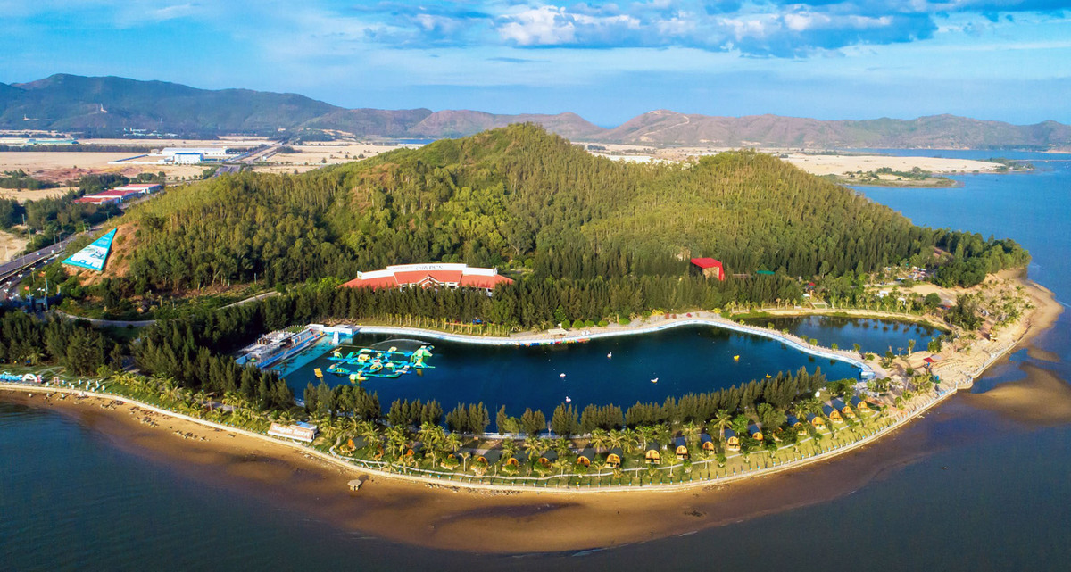 Top 4 seaside resorts in Quy Nhon Top 4 Seaside Resorts in Quy Nhon, Vietnam
