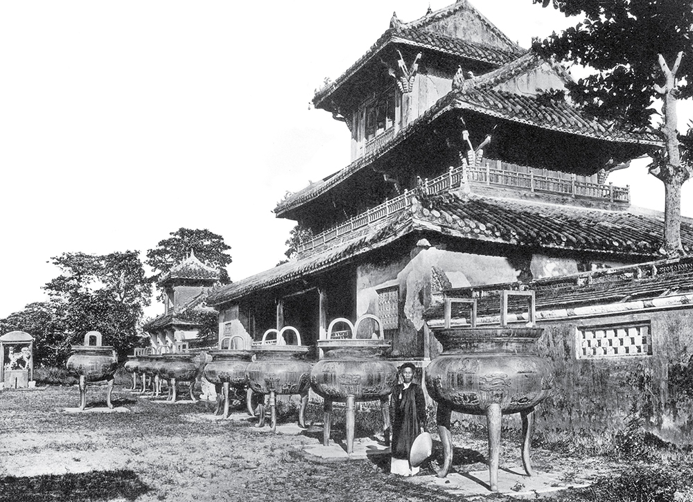 Tourist attractions in Vietnam 100 years ago through French photographer’s lens Tourist attractions in Vietnam 100 years ago through French photographer’s lens