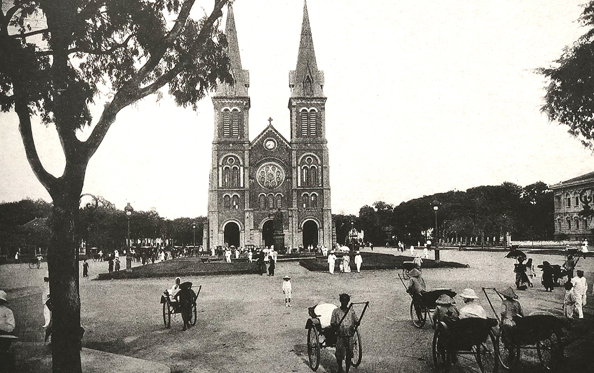 Tourist attractions in Vietnam 100 years ago through French photographer’s lens Tourist attractions in Vietnam 100 years ago through French photographer’s lens