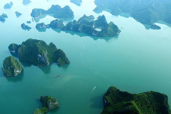 Five expensive travel experiences in Vietnam Five expensive travel experiences in vietnam