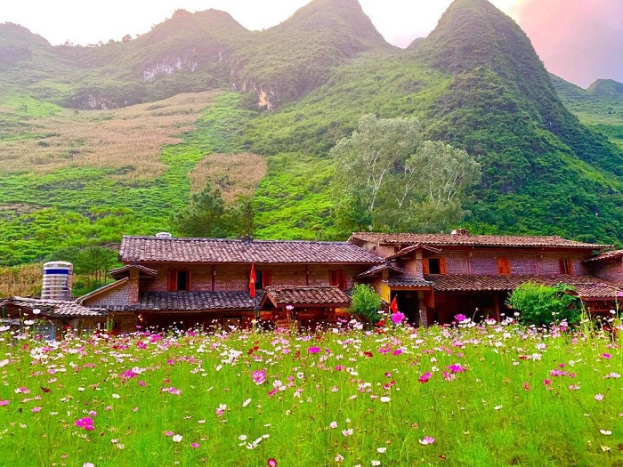 Five picturesque mountainous towns in Northwestern Vietnam Picturesque mountainous towns in Northwestern Vietnam