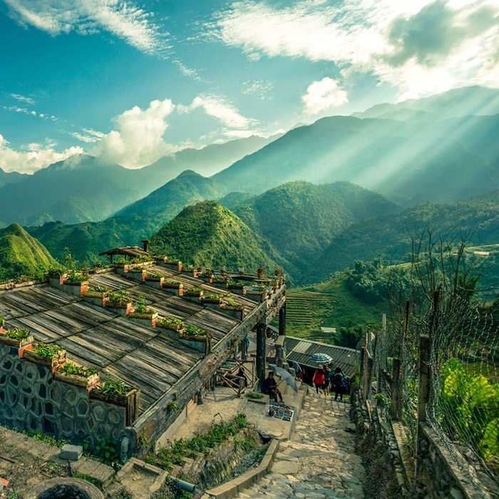 Five picturesque mountainous towns in Northwestern Vietnam Picturesque mountainous towns in Northwestern Vietnam