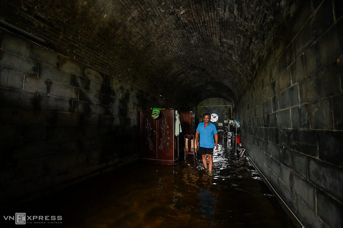 Hue Imperial City submerged by floodwaters Hue Imperial City submerged by floodwaters