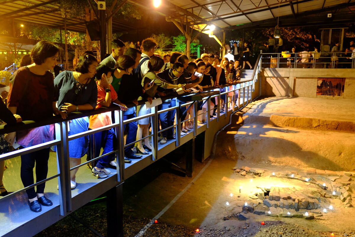 Thang Long Imperial Citadel tour at night to make debut at the end of this year