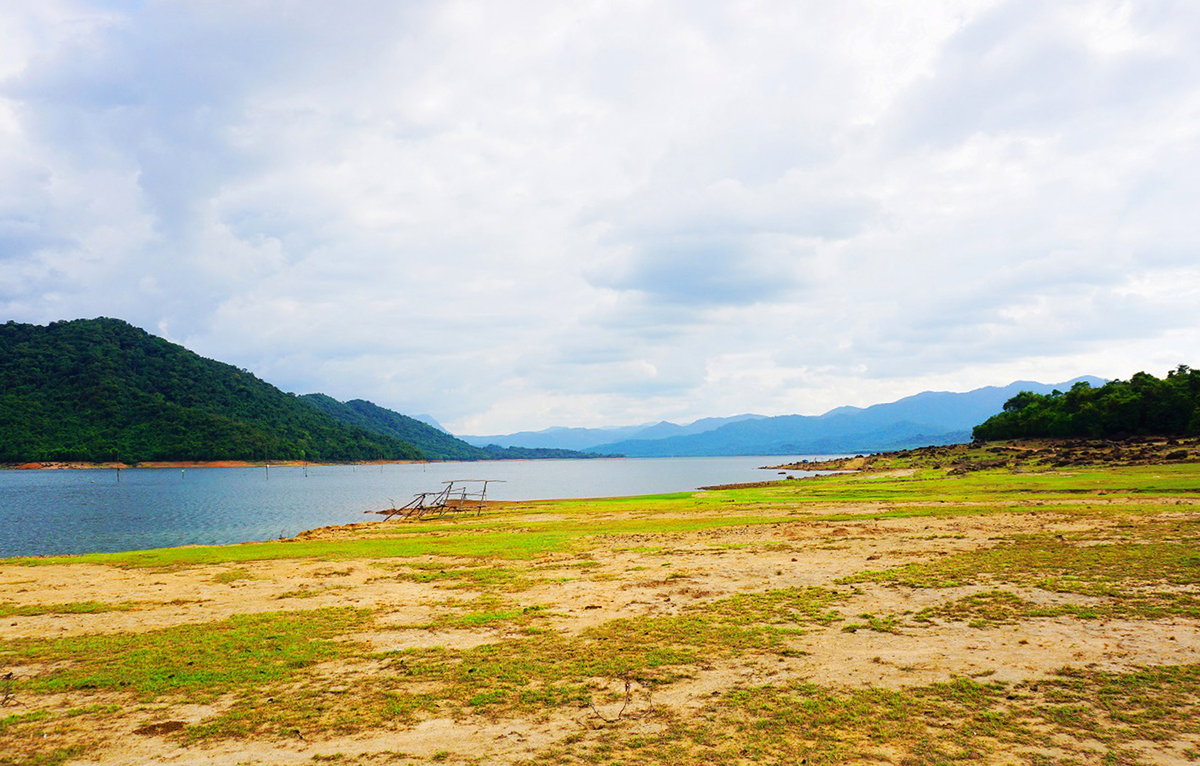 Immersing in the serene beauty of Nui Mot Lake